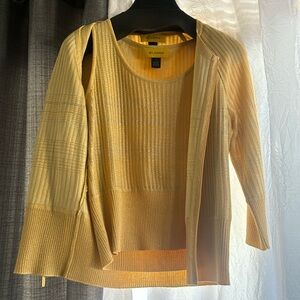 Sweater and blouse / sise S gold color like new